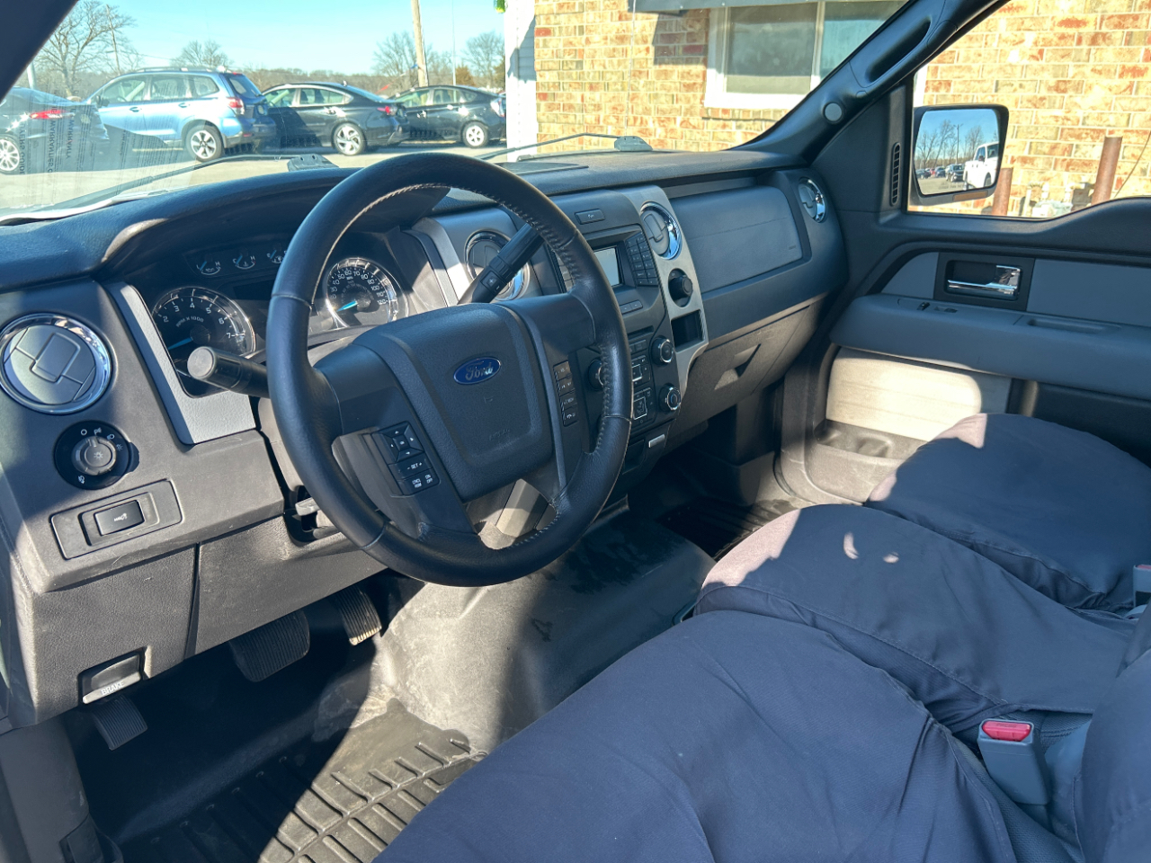 Ford F-150 4WD SuperCrew 145" King Ranch 2013