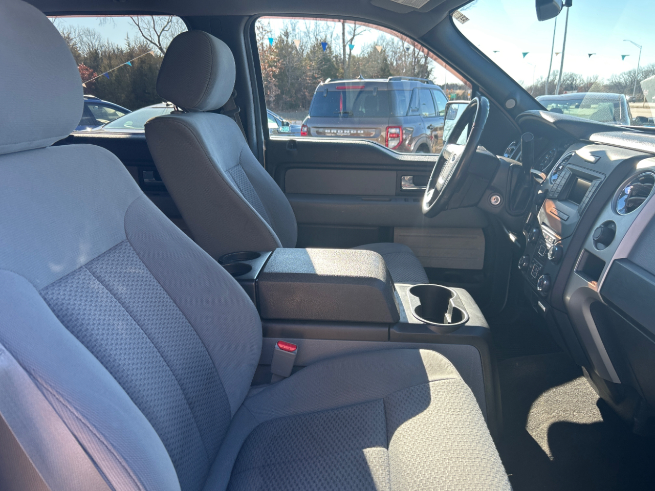 Ford F-150 4WD SuperCrew 145" King Ranch 2014