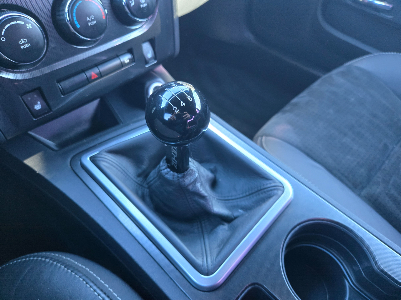 Dodge Challenger 2dr Cpe SRT8 2010