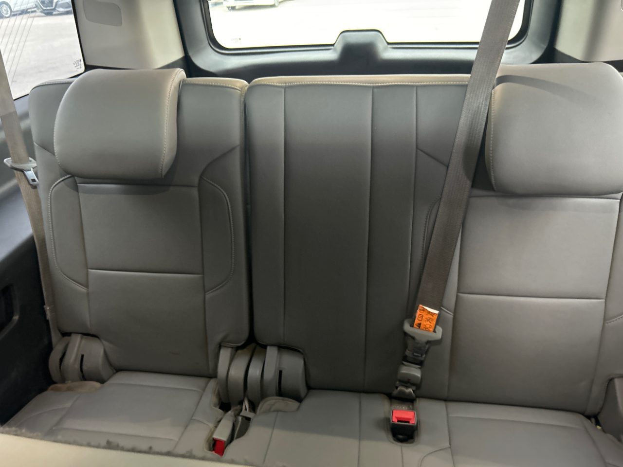 Chevrolet Suburban 4WD 4dr 1500 LT 2016