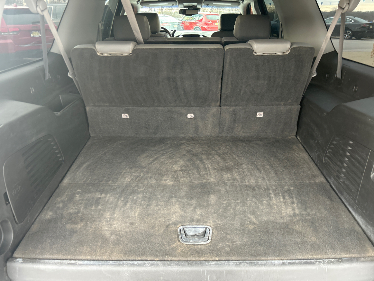 Chevrolet Suburban 4WD 4dr 1500 LT 2016