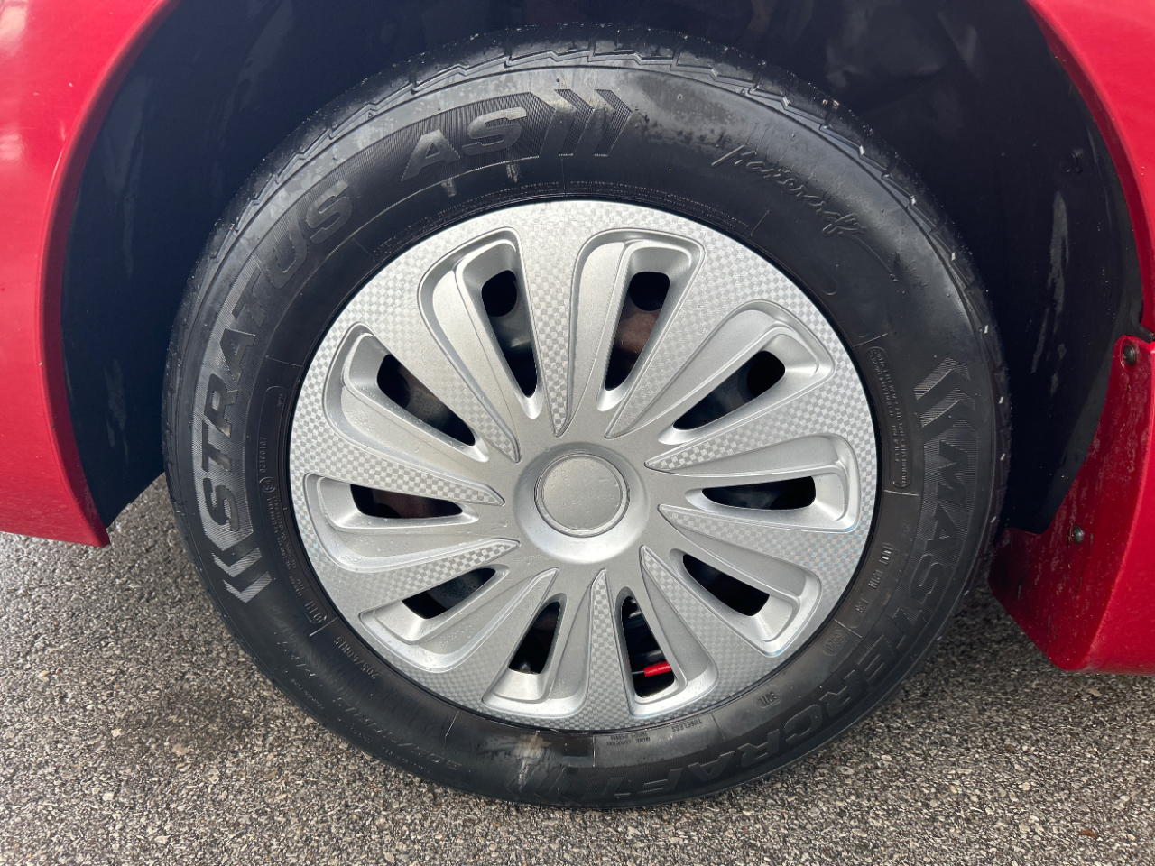 Nissan Sentra 4dr Sdn I4 CVT 2.0 2012