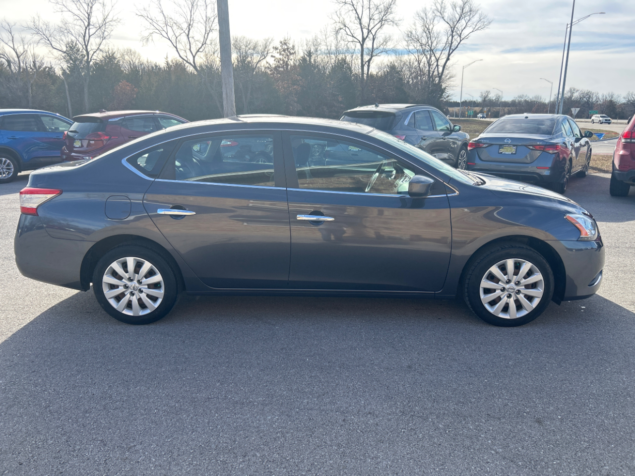 Nissan Sentra 4dr Sdn I4 CVT SV 2014