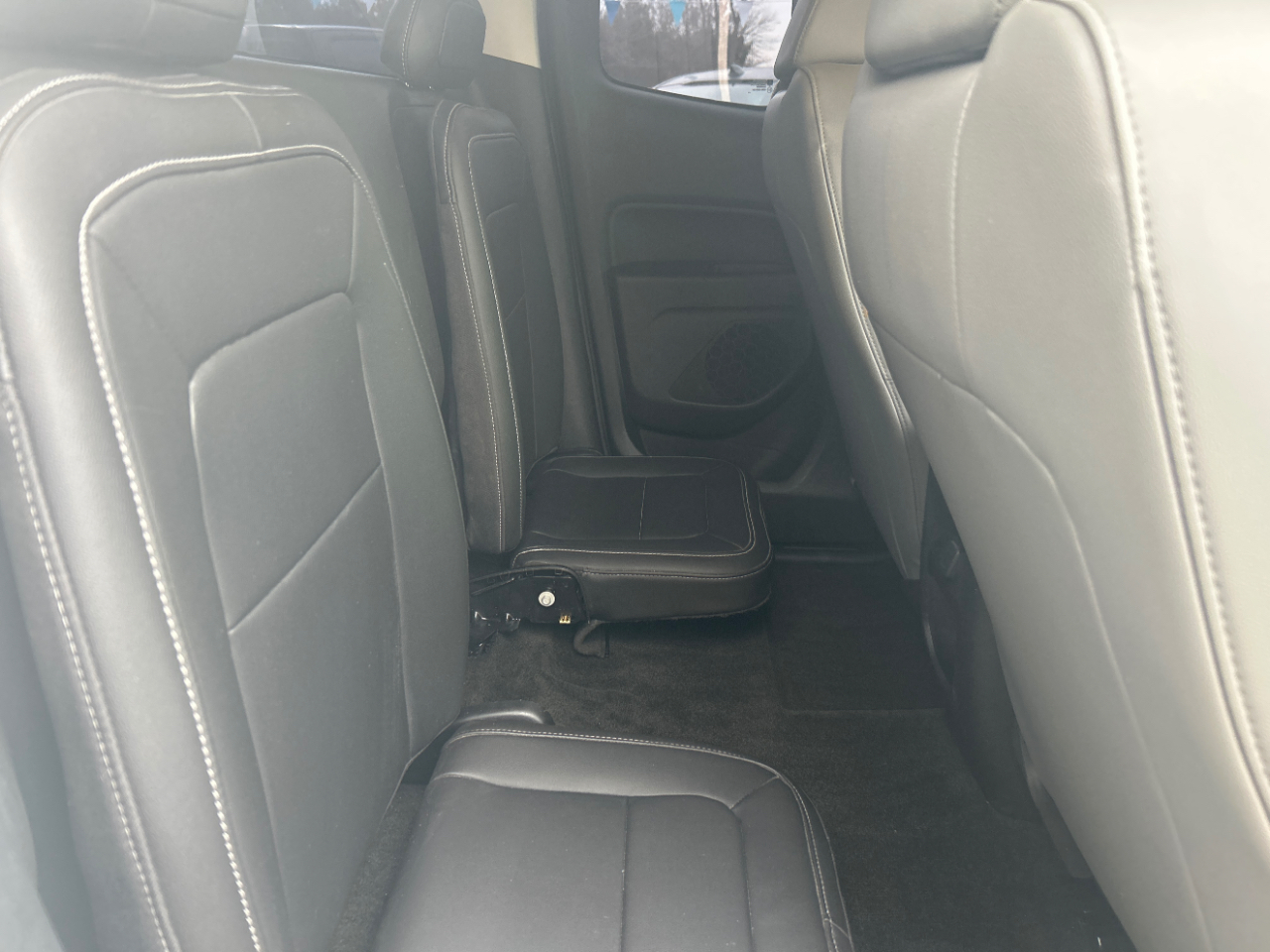 Chevrolet Colorado 2WD Ext Cab 128.3" WT 2015