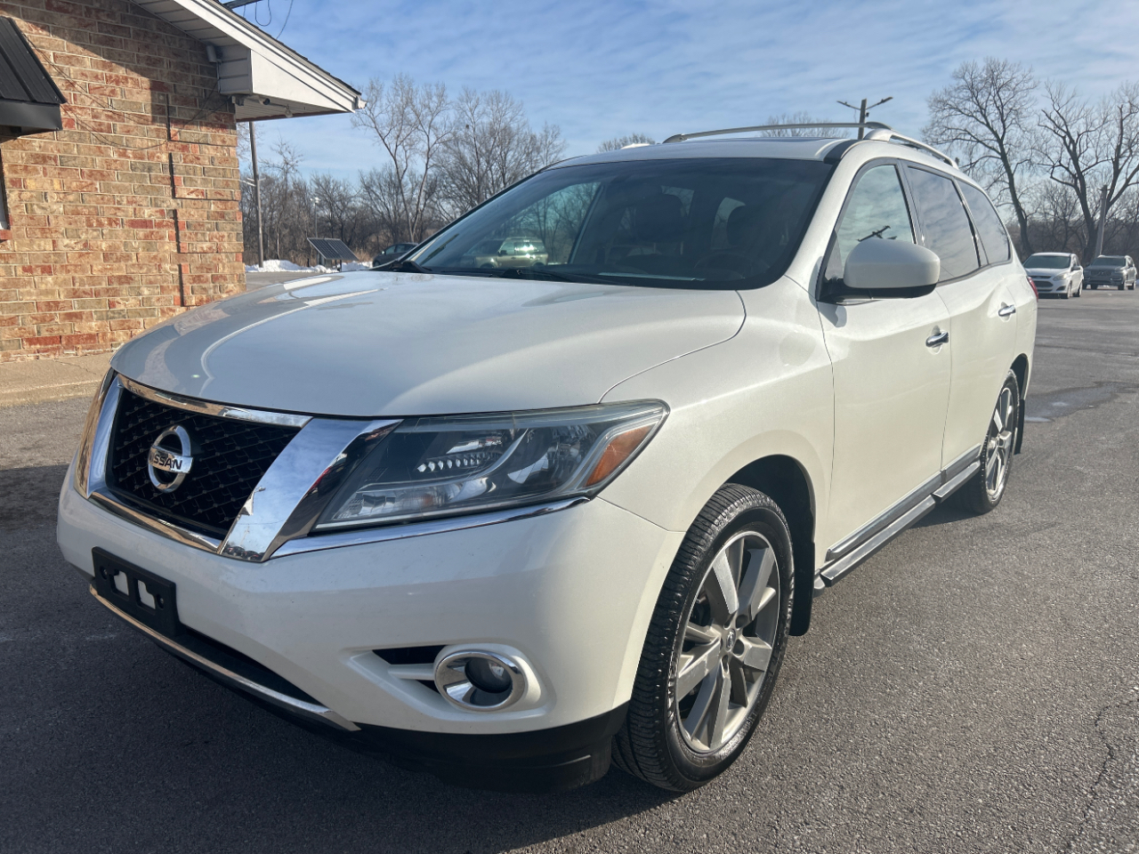 2016 Nissan Pathfinder 4WD 4dr Platinum