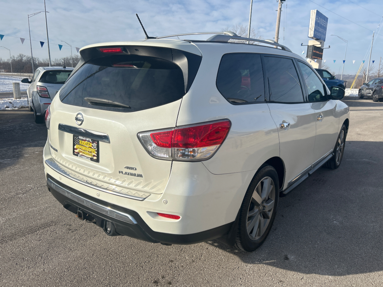 Nissan Pathfinder 4WD 4dr Platinum 2016