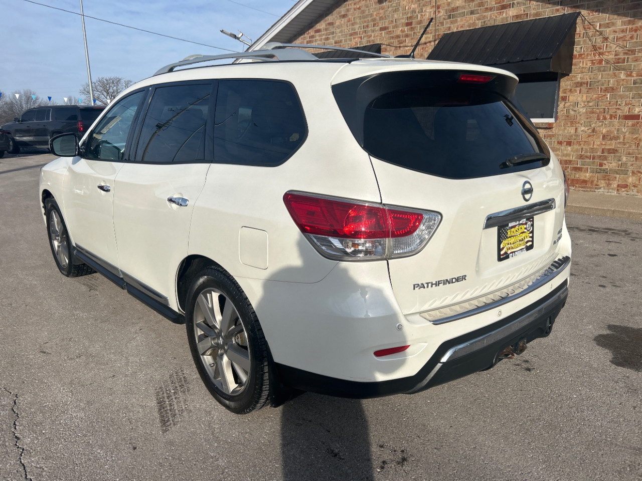 Nissan Pathfinder 4WD 4dr Platinum 2016