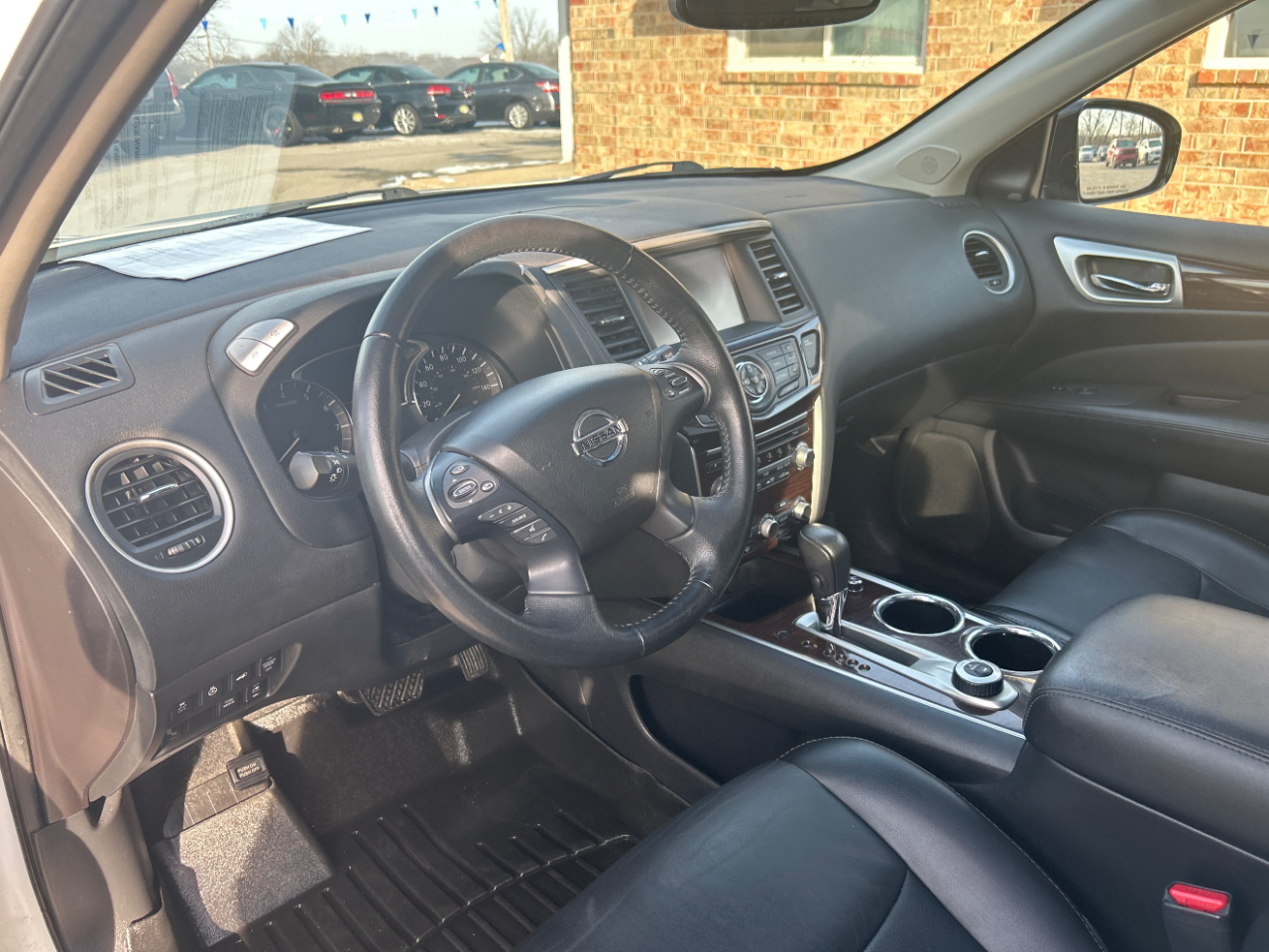 Nissan Pathfinder 4WD 4dr Platinum 2016