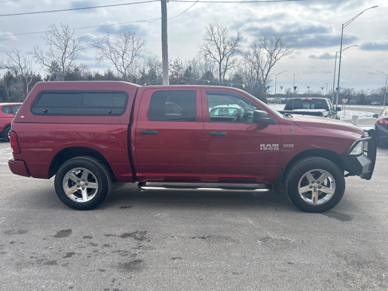 RAM 1500 4WD Crew Cab 140.5" Express 2013