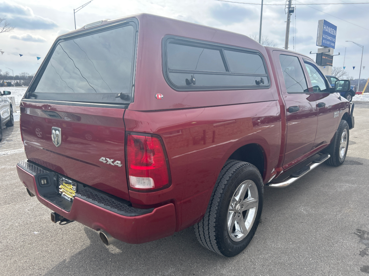 RAM 1500 4WD Crew Cab 140.5" Express 2013
