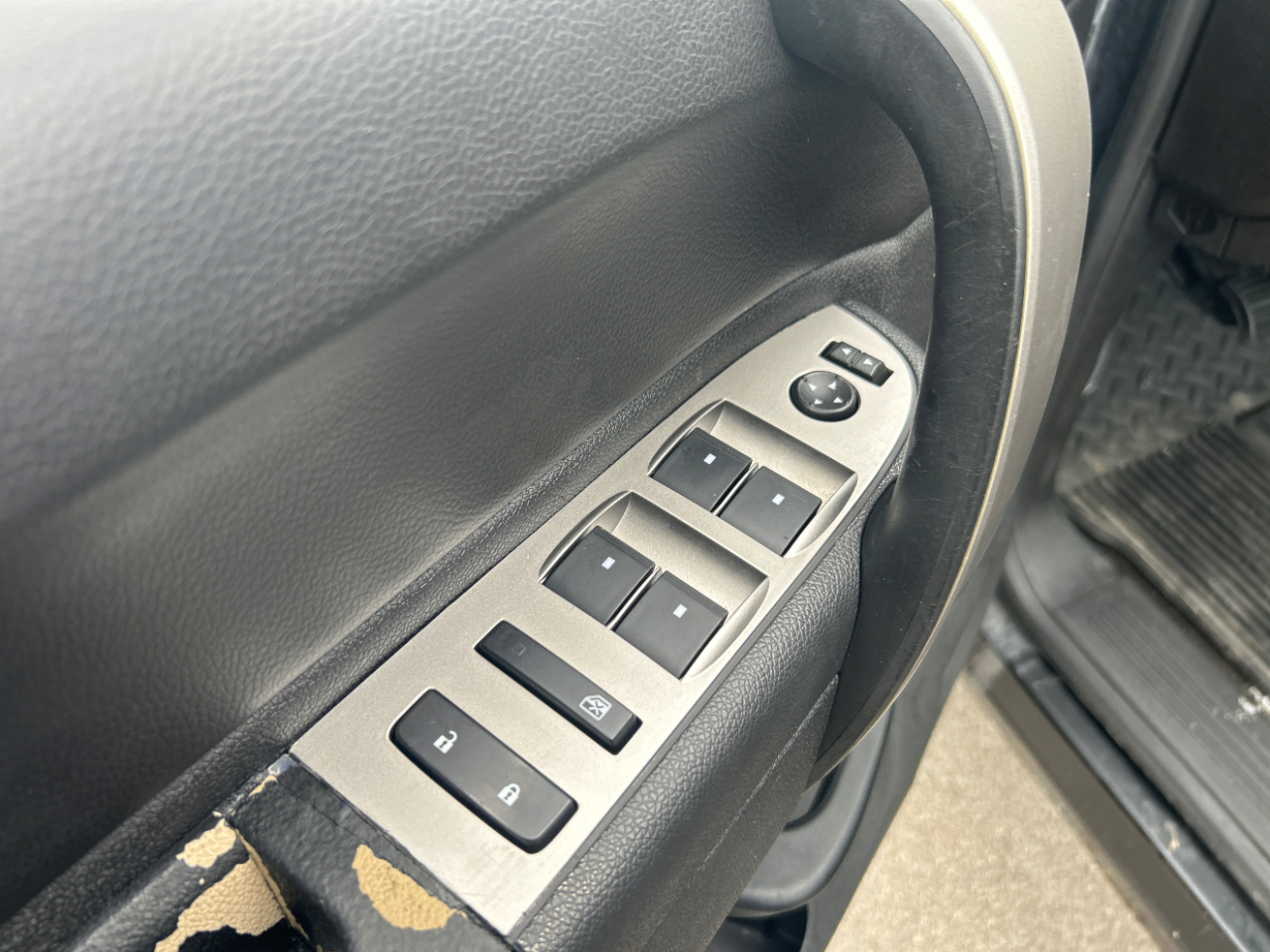 Chevrolet Silverado 1500 4WD Ext Cab 143.5" LT 2013