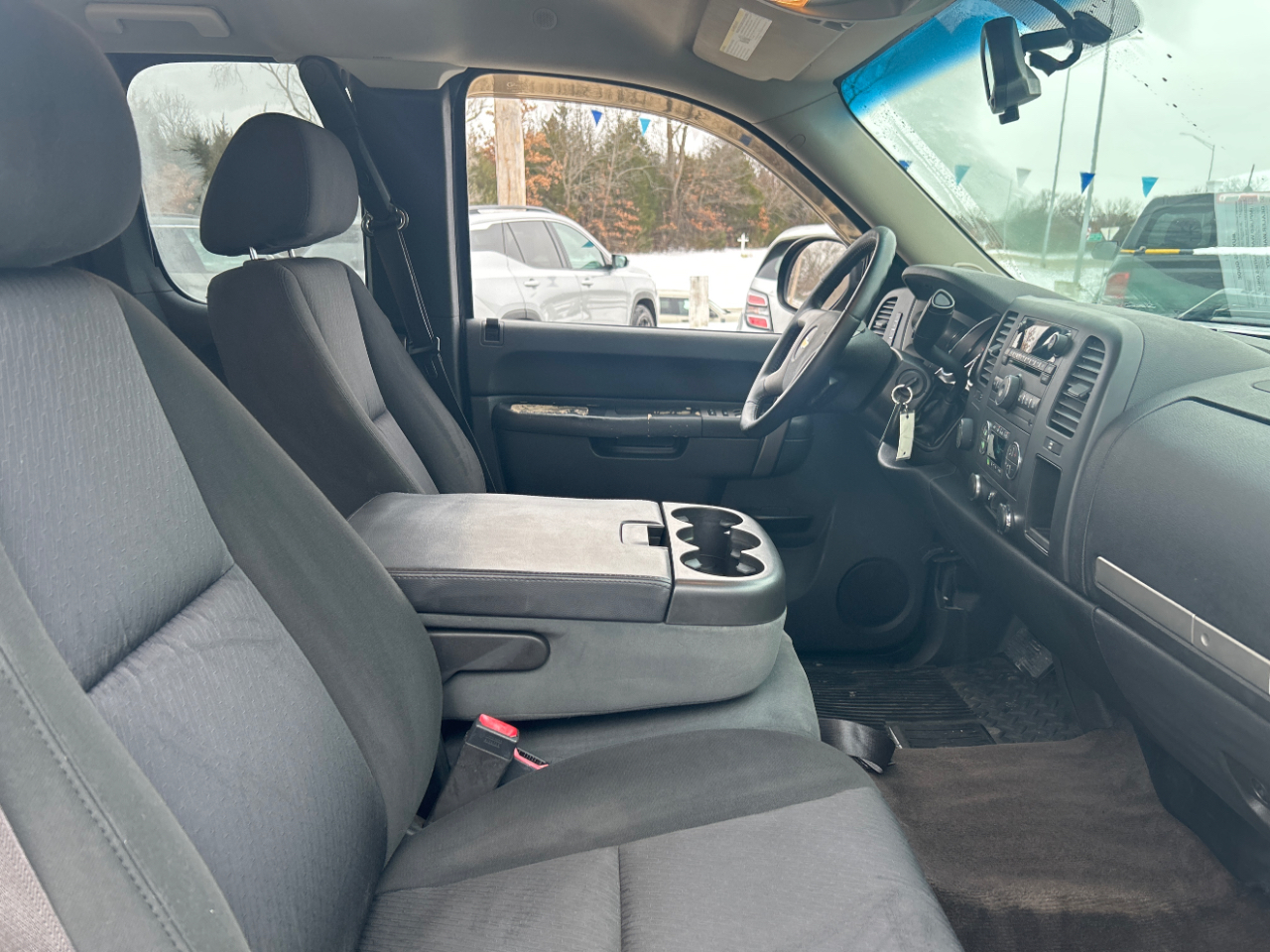 Chevrolet Silverado 1500 4WD Ext Cab 143.5" LT 2013