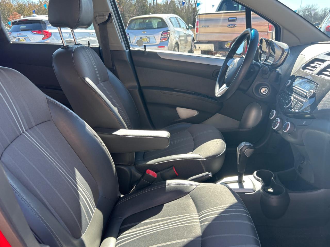 Chevrolet Spark 5dr HB CVT LS 2014