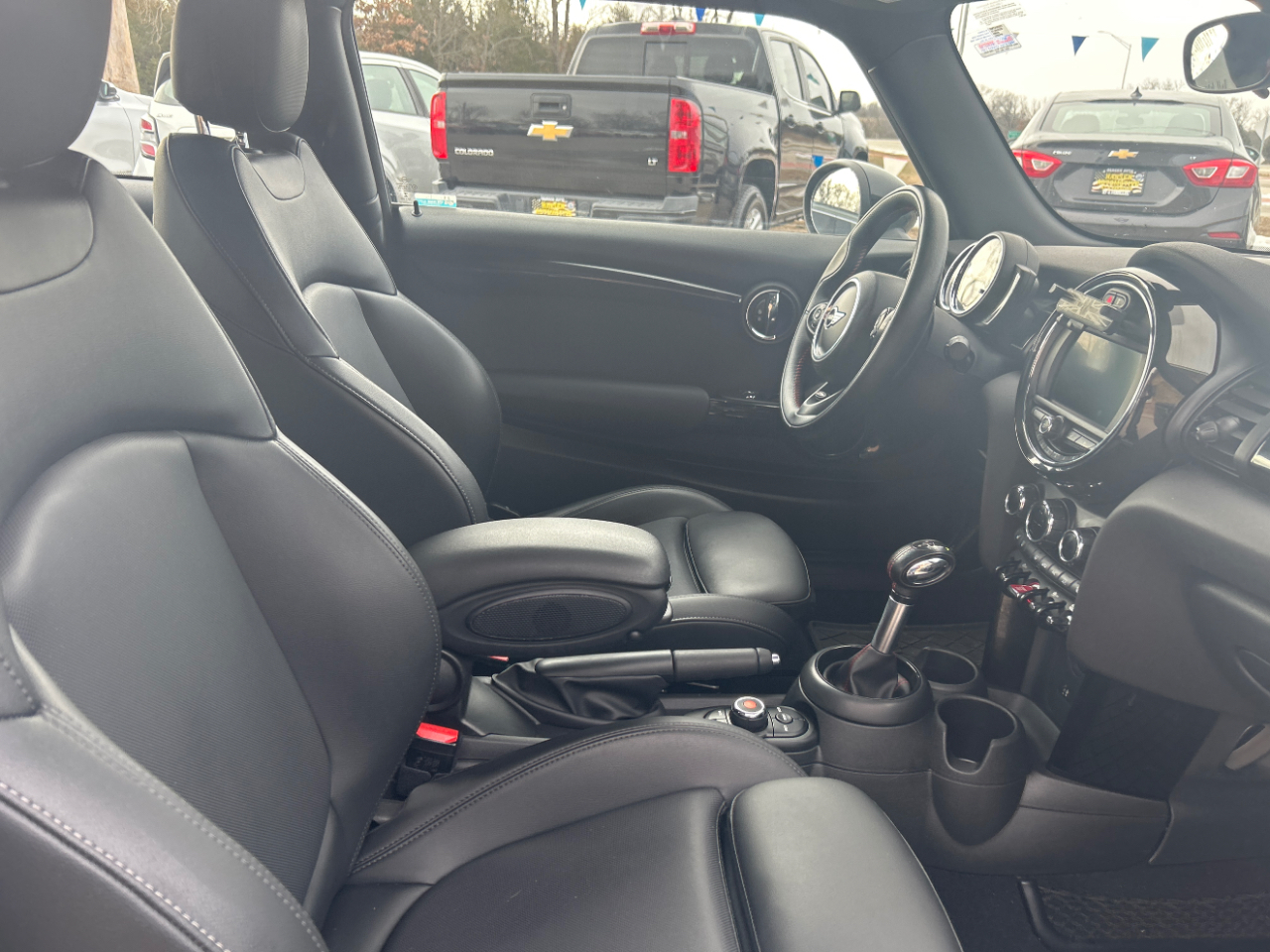 MINI Hardtop 2 Door Cooper S FWD 2019