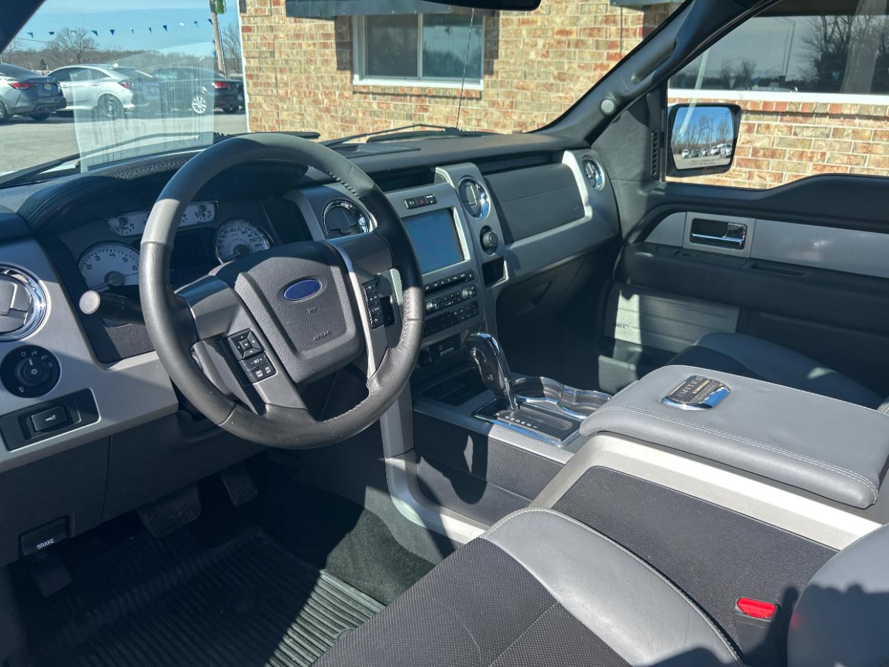 Ford F-150 AWD SuperCrew 145" Lariat Limited 2011