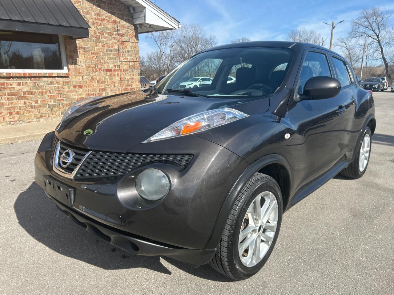 Nissan Juke 5dr Wgn CVT S FWD 2013