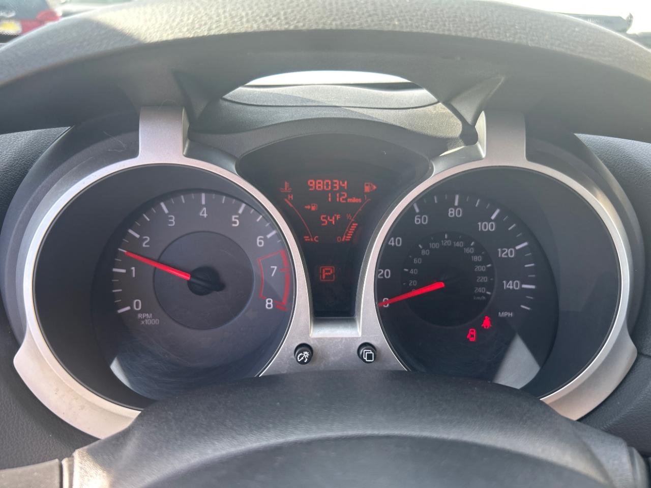 Nissan Juke 5dr Wgn CVT S FWD 2013