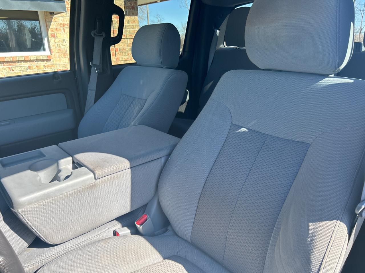 Ford F-150 4WD SuperCrew 145" Platinum 2012