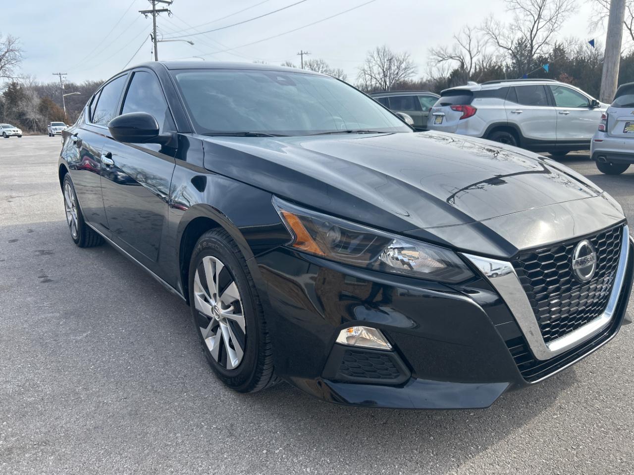 Nissan Altima 2.5 S Sedan 2022