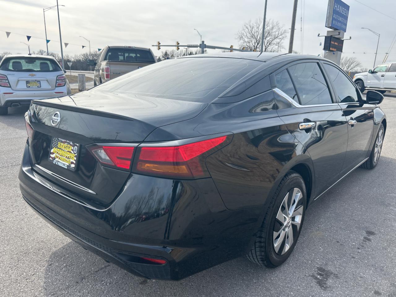 Nissan Altima 2.5 S Sedan 2022