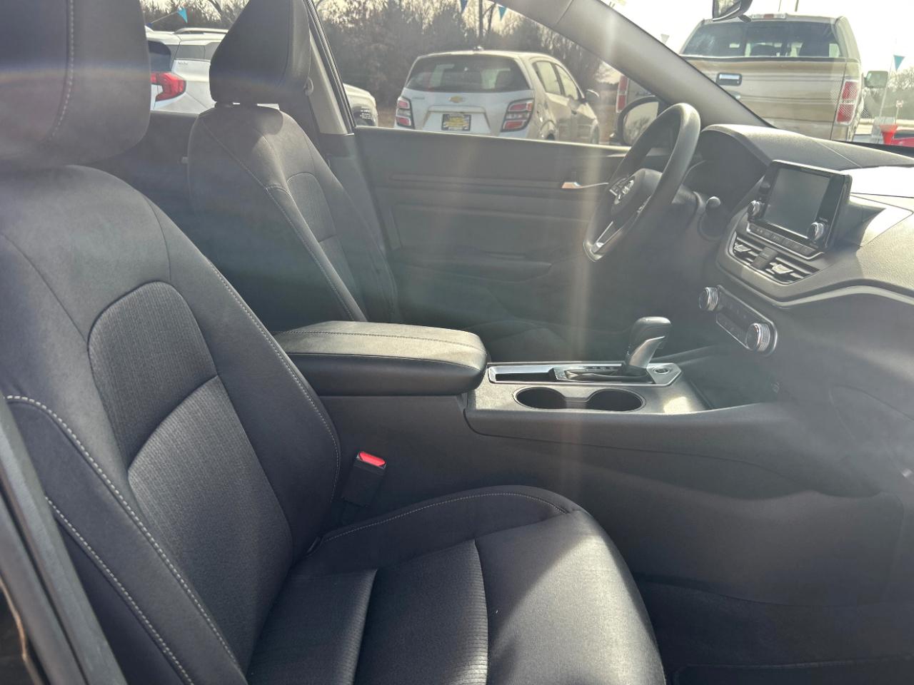 Nissan Altima 2.5 S Sedan 2022