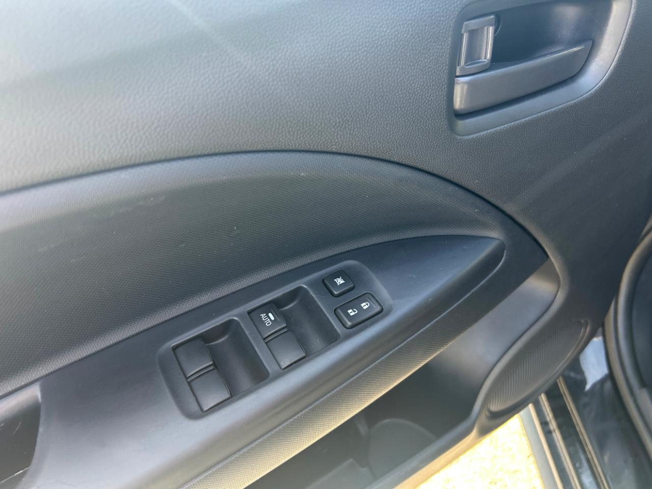 Mitsubishi Mirage G4 ES Manual 2020