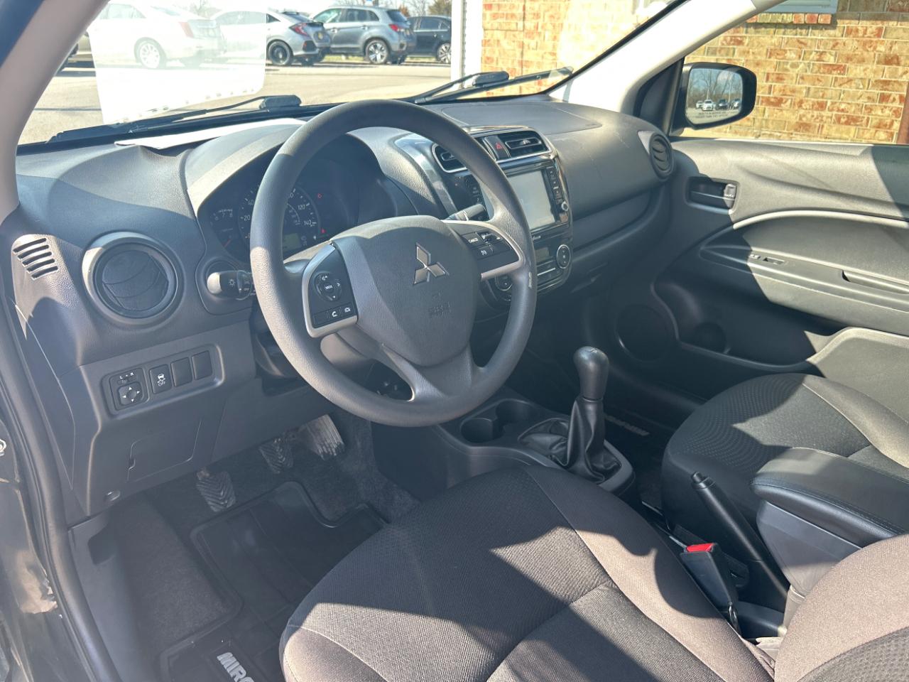 Mitsubishi Mirage G4 ES Manual 2020