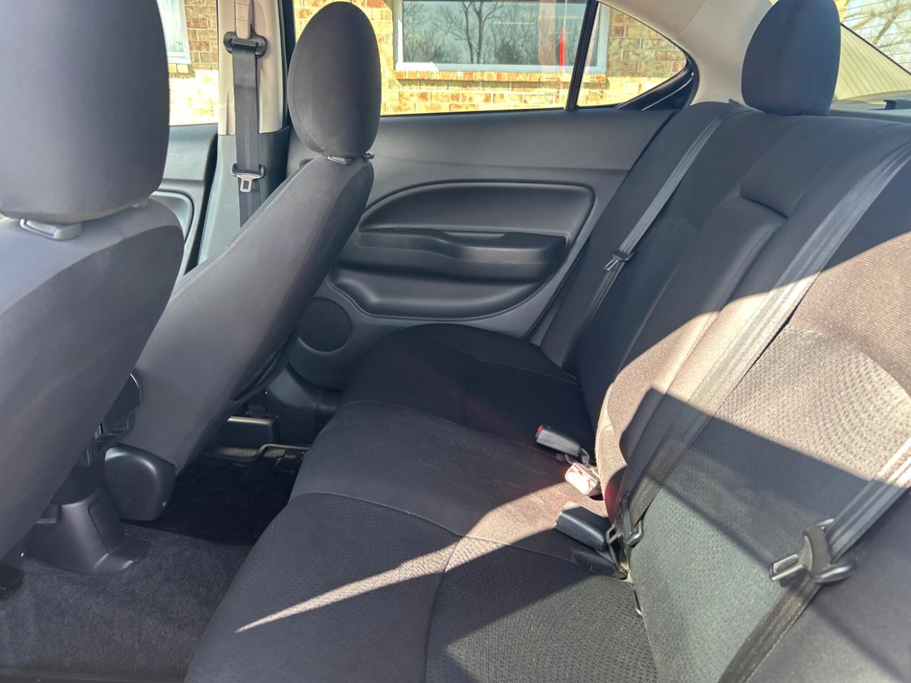 Mitsubishi Mirage G4 ES Manual 2020