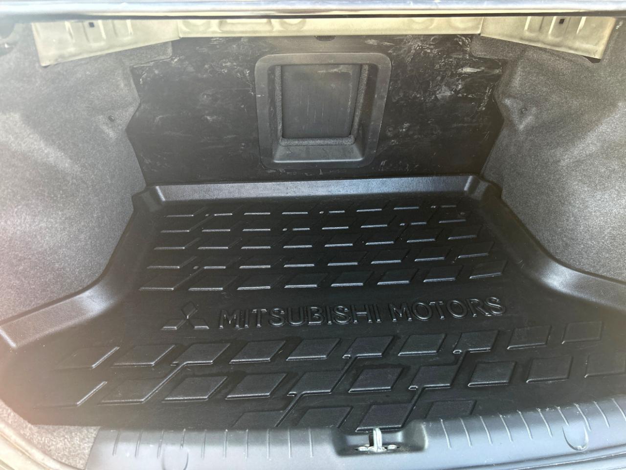 Mitsubishi Mirage G4 ES Manual 2020