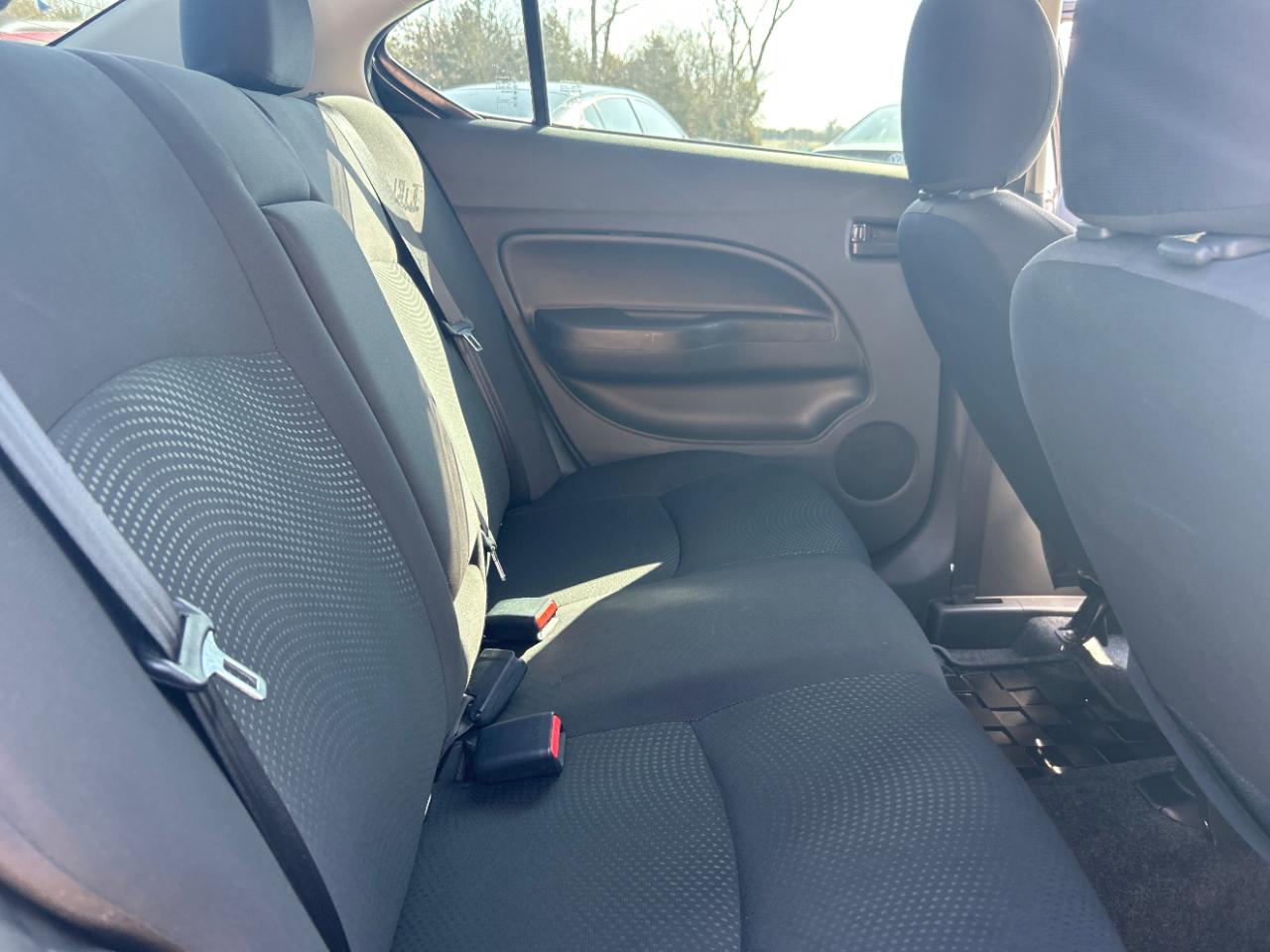 Mitsubishi Mirage G4 ES Manual 2020