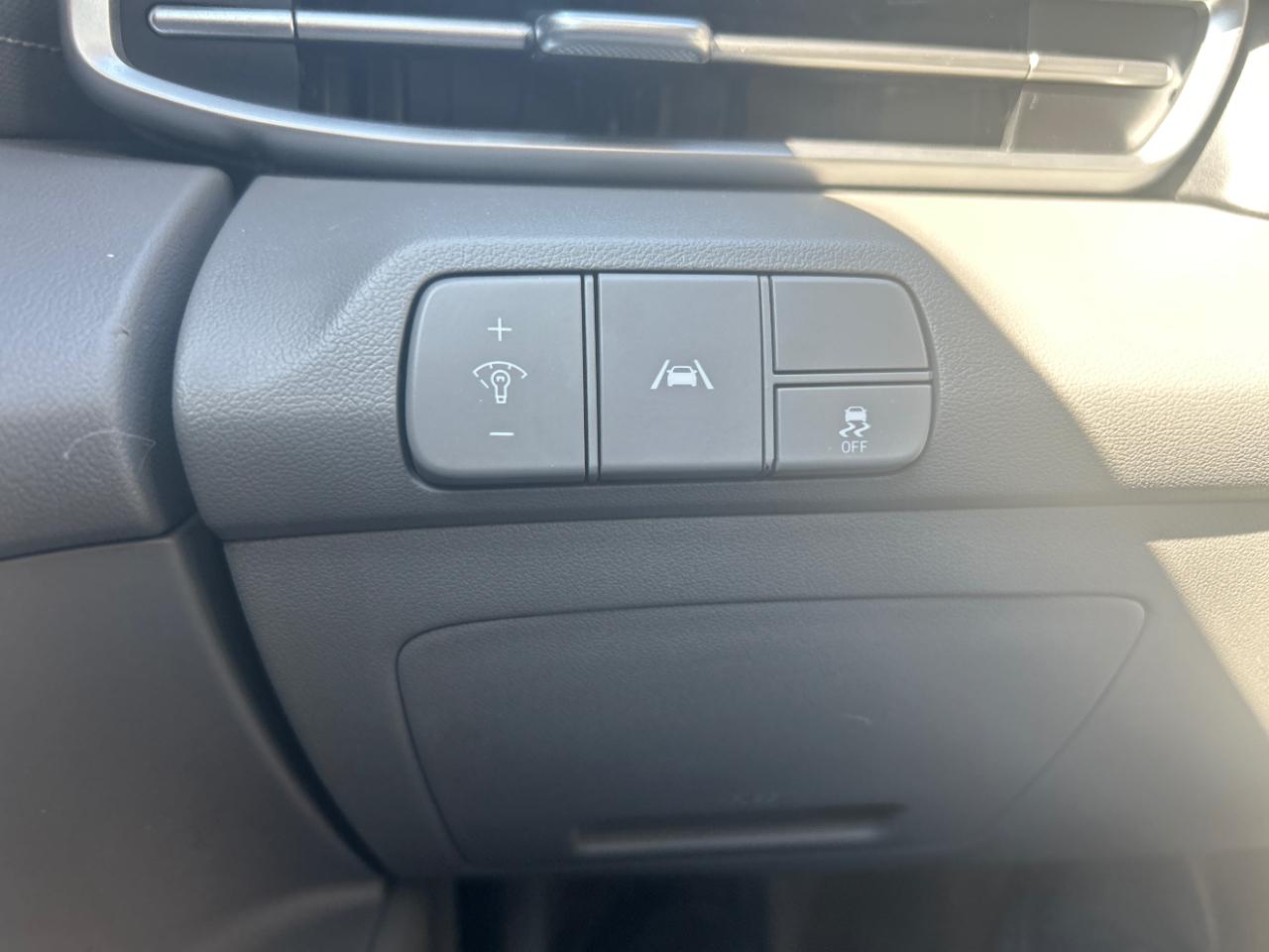 Hyundai Elantra SEL IVT 2022