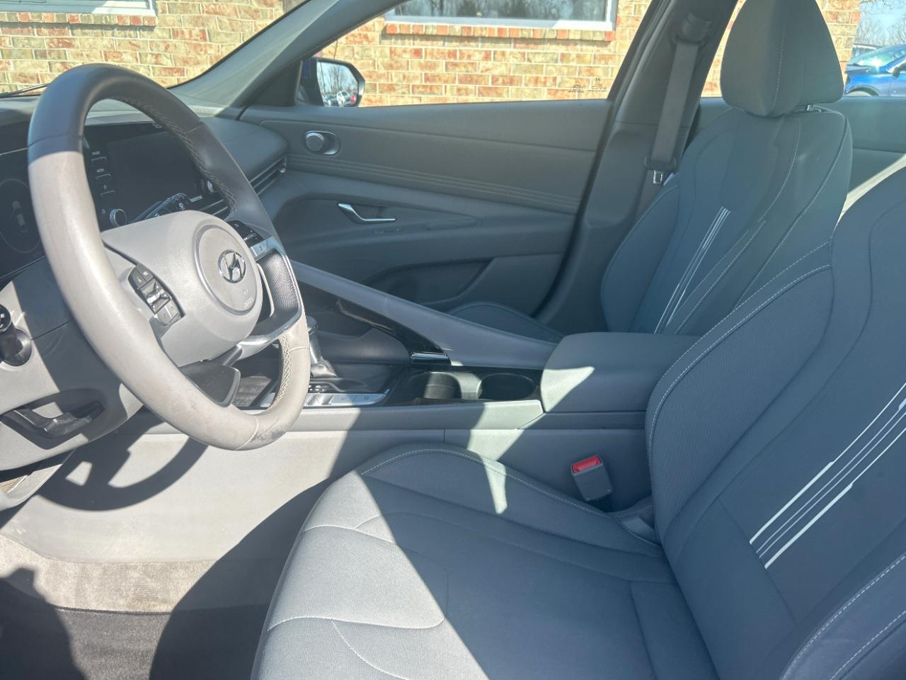 Hyundai Elantra SEL IVT 2022