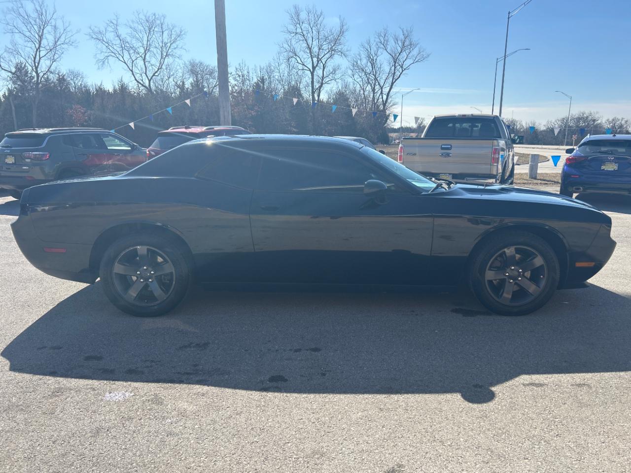 Dodge Challenger 2dr Cpe SXT 2014