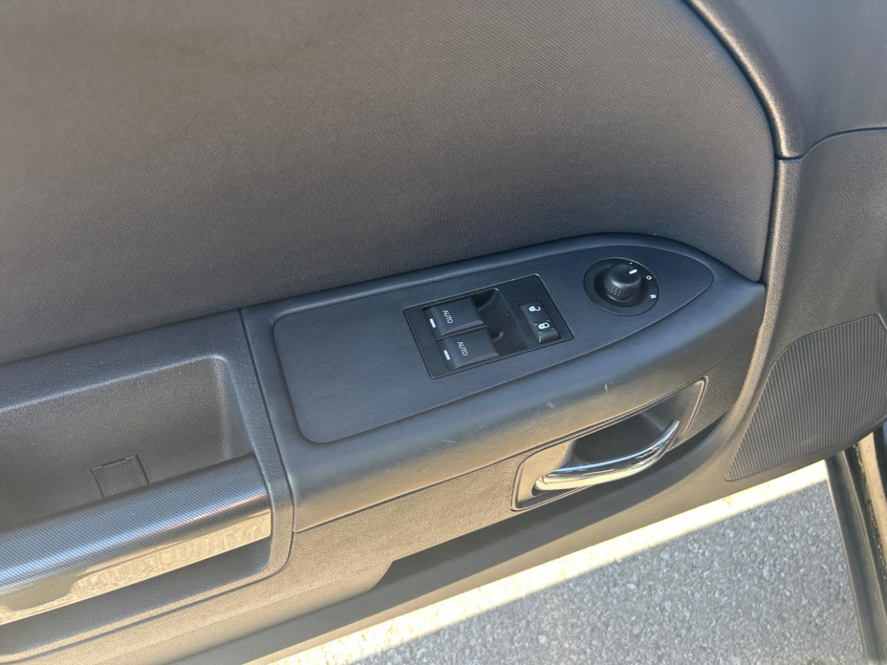 Dodge Challenger 2dr Cpe SXT 2014