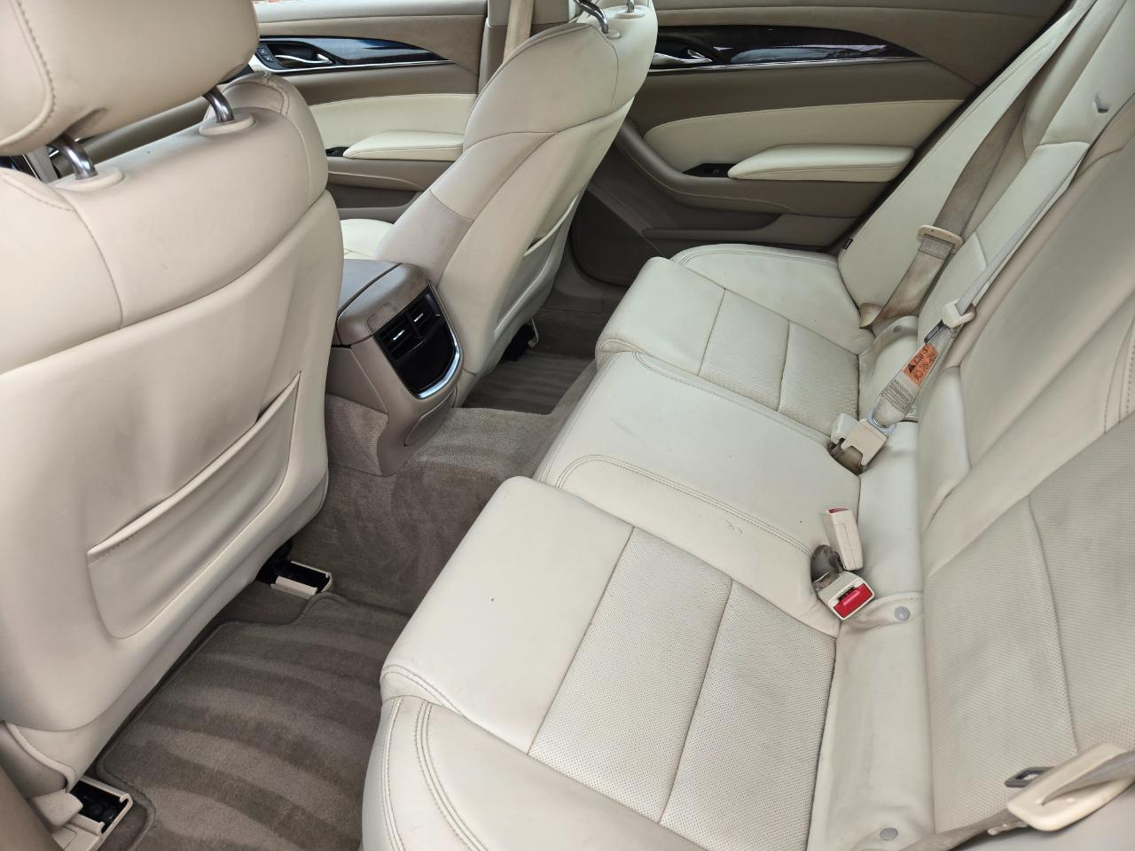 Cadillac CTS Sedan 4dr Sdn 2.0L Turbo Luxury AWD 2015