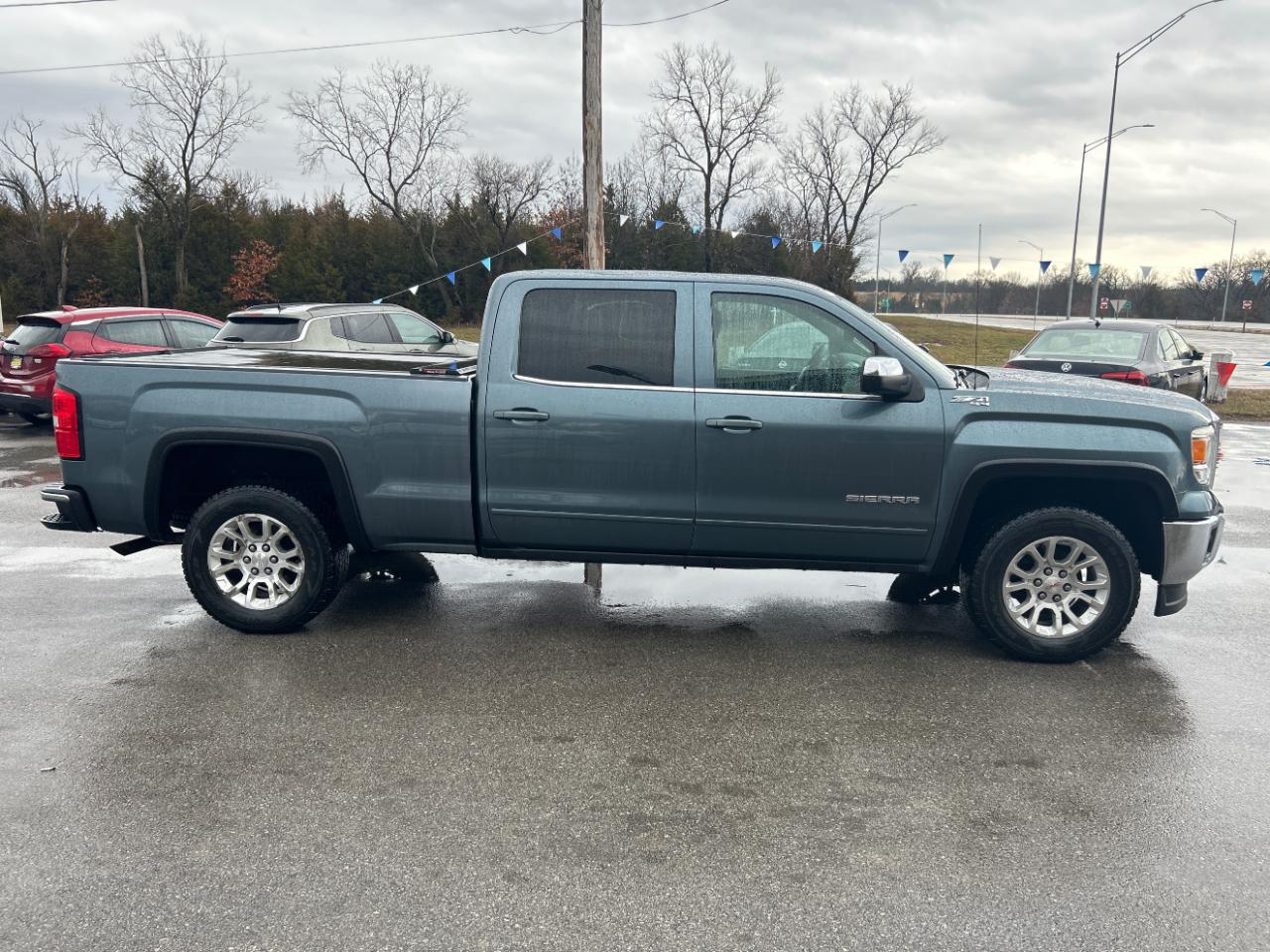 GMC Sierra 1500 4WD Crew Cab 153.0" SLE 2014