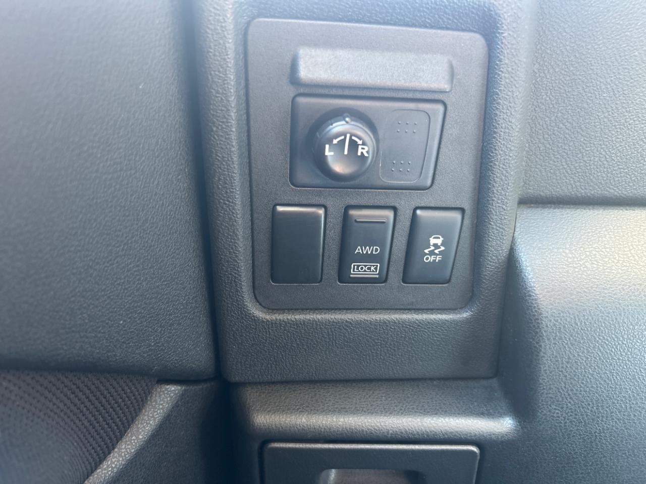 Nissan Rogue AWD 4dr S 2012