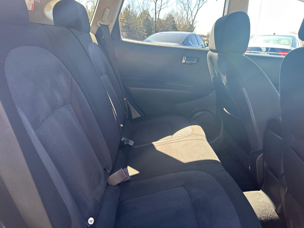 Nissan Rogue AWD 4dr S 2012