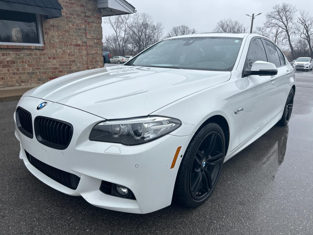 2016 BMW 5 Series 4dr Sdn 550i xDrive AWD