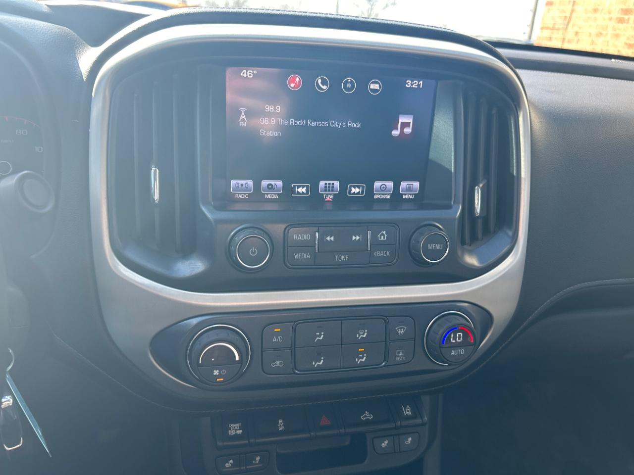 GMC Canyon 4WD Crew Cab 128.3" SLT 2016