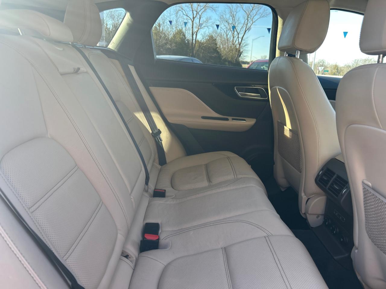 Jaguar F-Pace 30t Prestige AWD 2020