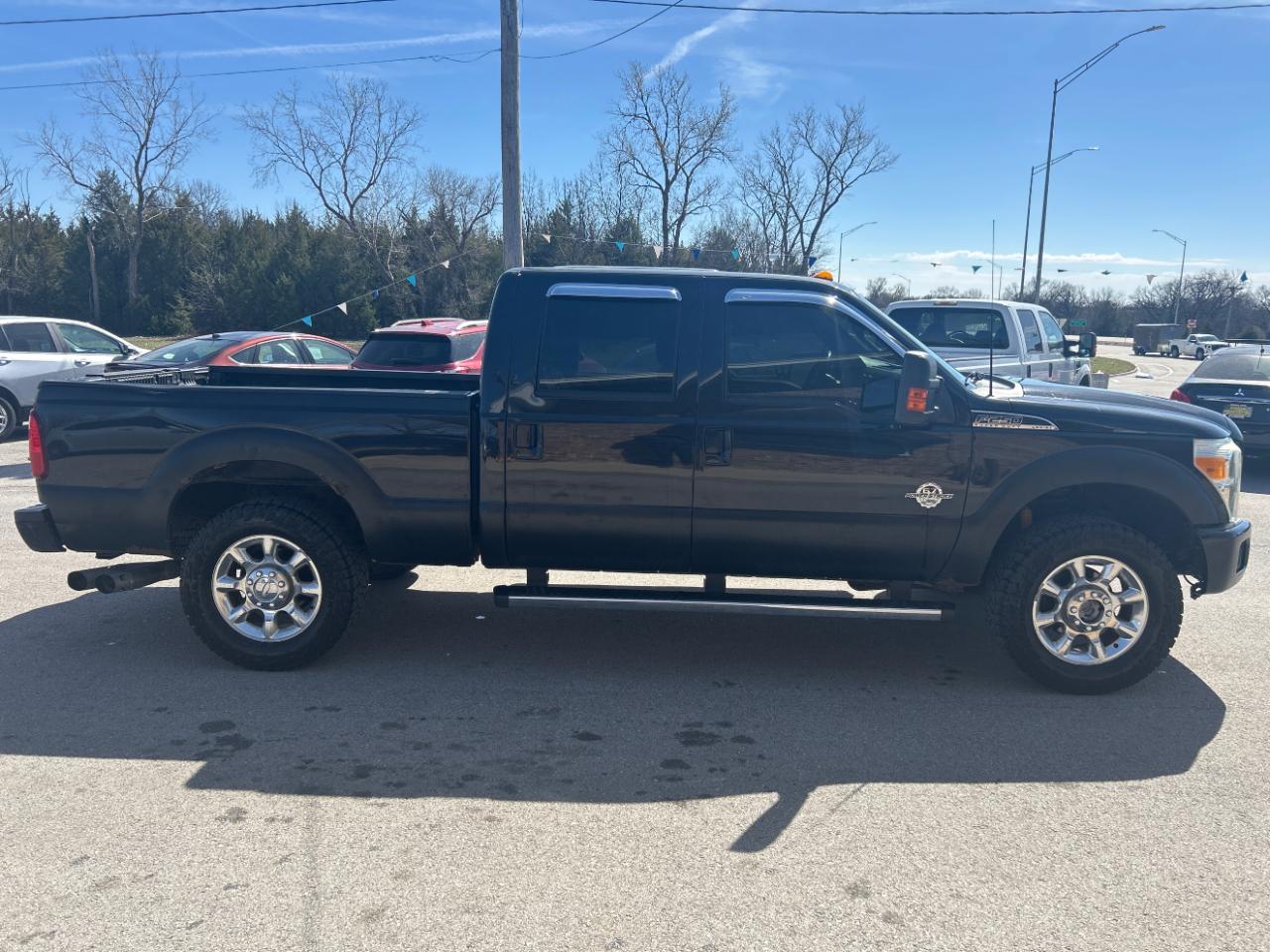 Ford Super Duty F-250 SRW 4WD Crew Cab 156" XL 2012