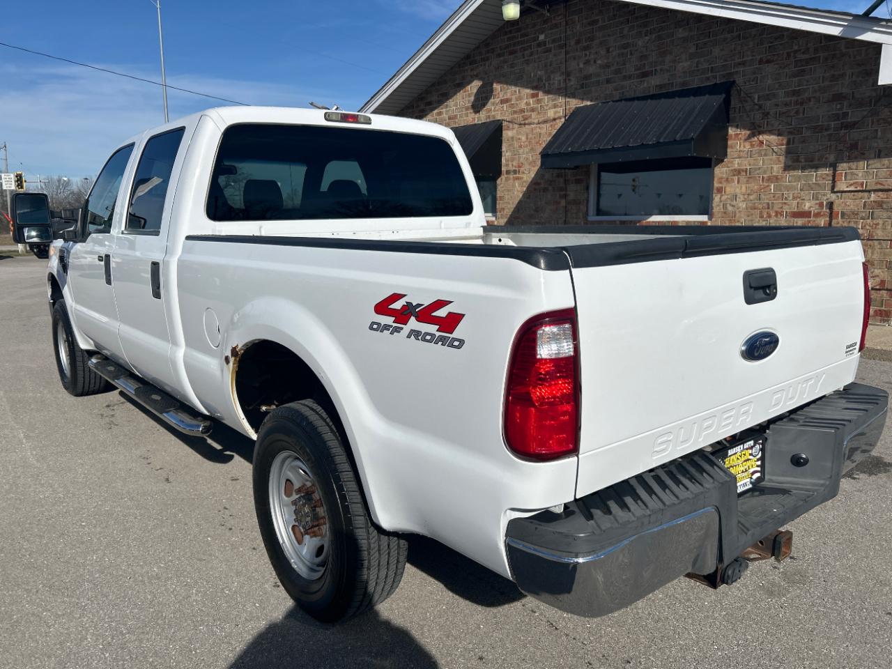 Ford Super Duty F-250 SRW 4WD Crew Cab 156" XL 2009