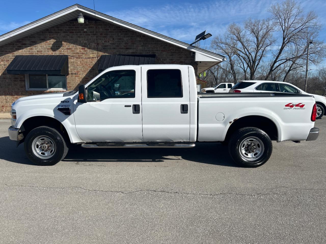 Ford Super Duty F-250 SRW 4WD Crew Cab 156" XL 2009