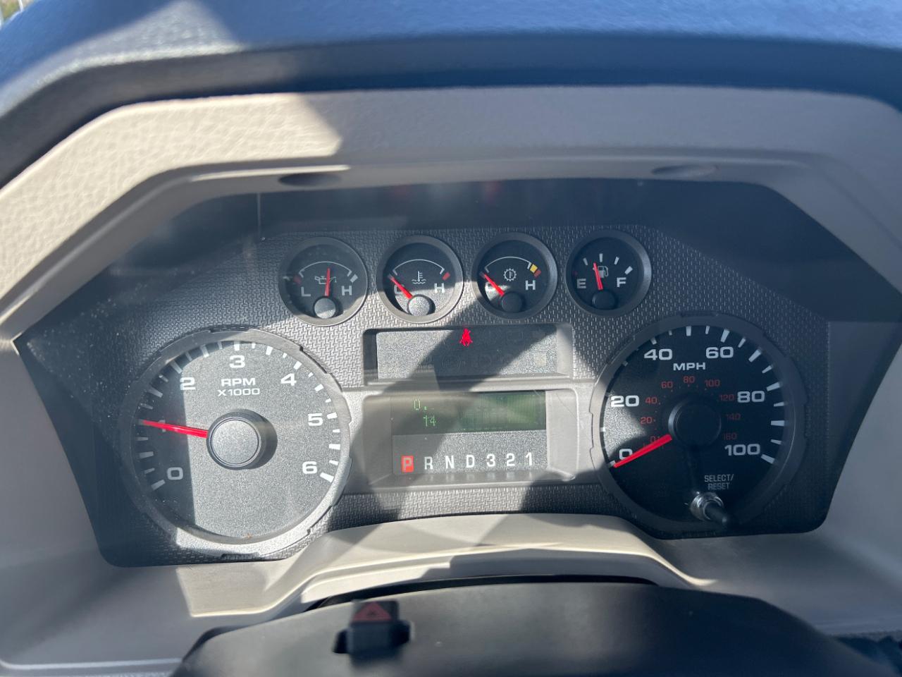 Ford Super Duty F-250 SRW 4WD Crew Cab 156" XL 2009