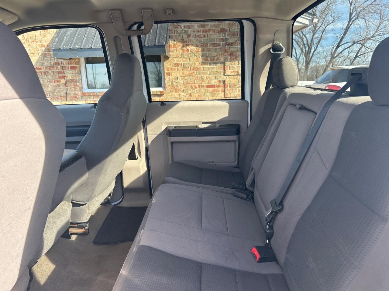 Ford Super Duty F-250 SRW 4WD Crew Cab 156" XL 2009