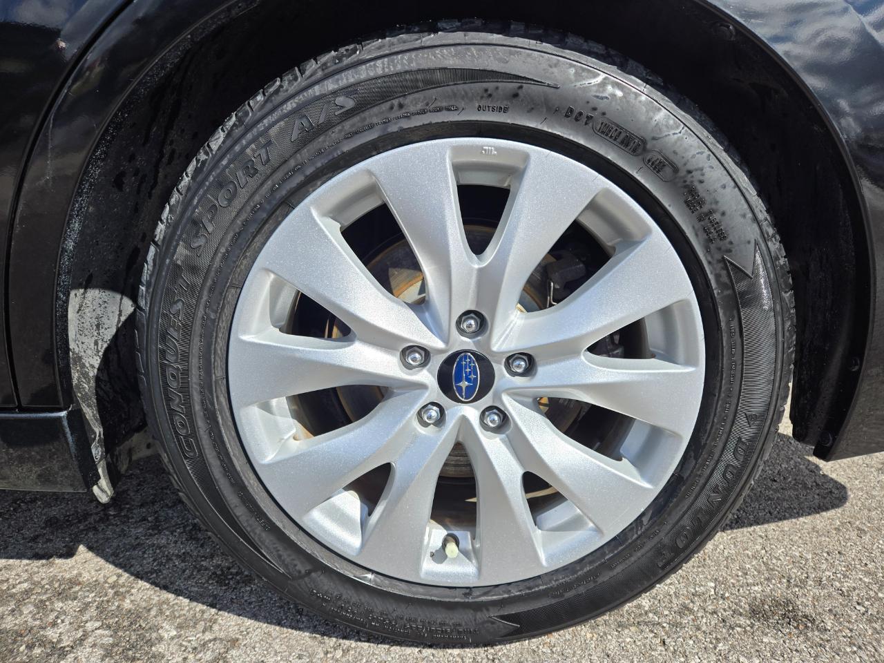 Subaru Legacy 4dr Sdn 2.5i Premium 2015