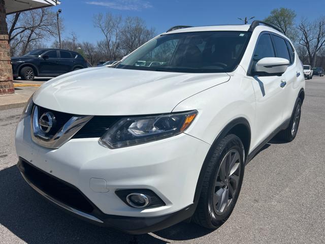 White 2016 Nissan Rogue SL AWD SUV / Crossover All-Wheel Drive Continuously Variable Transmission