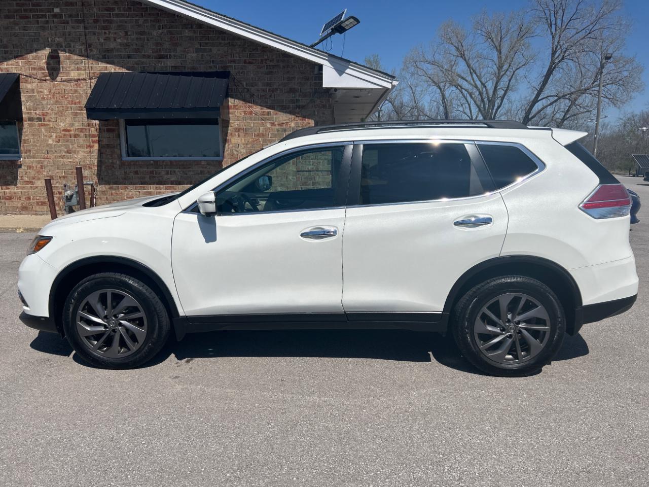 Nissan Rogue AWD 4dr SL 2016