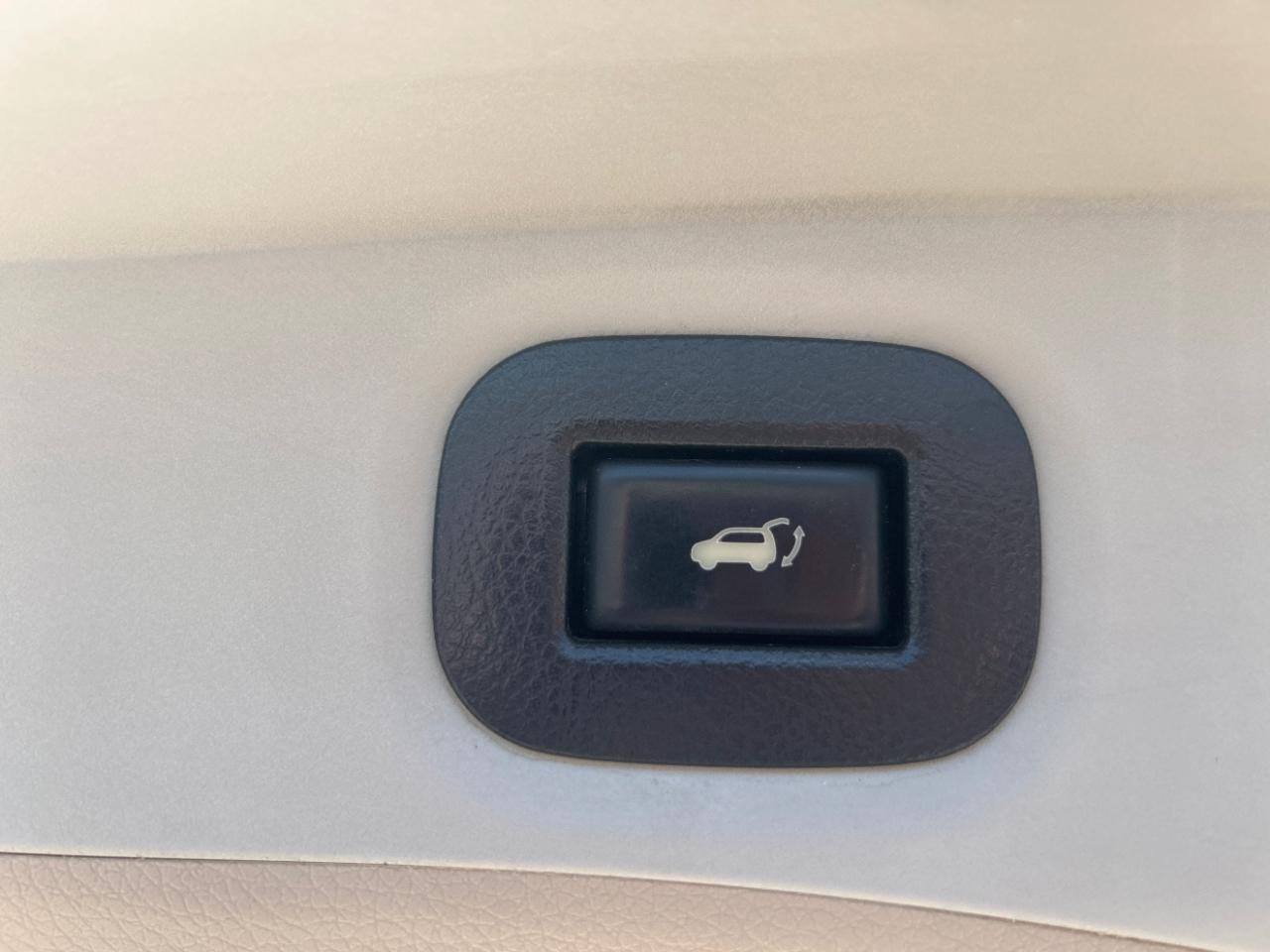 Nissan Rogue AWD 4dr SL 2016